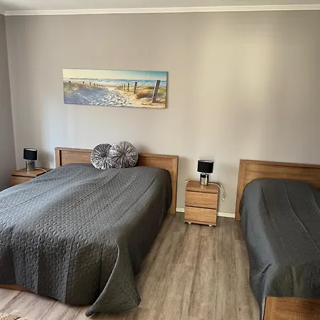 Zsike Vendeghaz Tolna